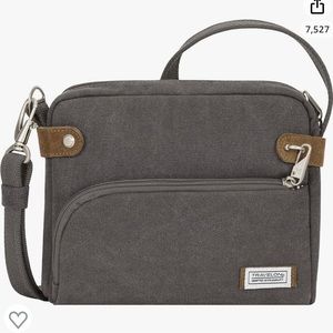 NWT! Travelon Heritage Crossbody Bag